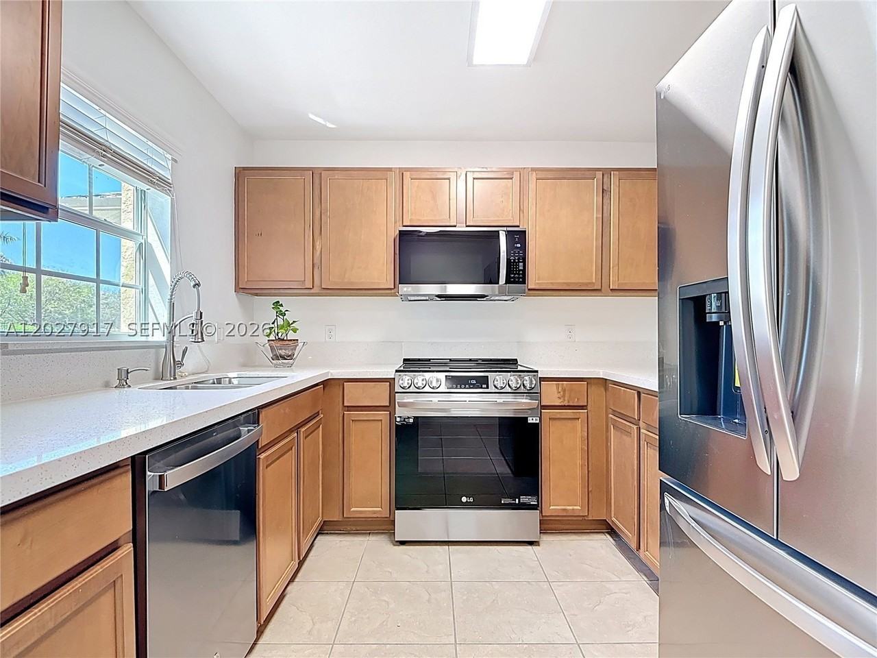 9101 Gervais Cir #1705 - Photo 3 of 31