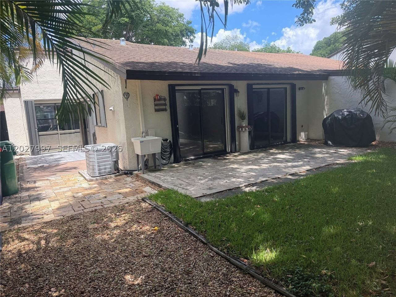 7105 Sw 127th Ct #7105 - Photo 4 of 36