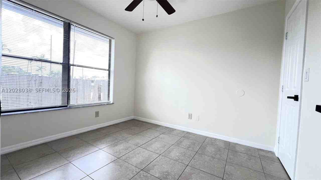 5914 Taylor St #1-2 - Photo 5 of 11