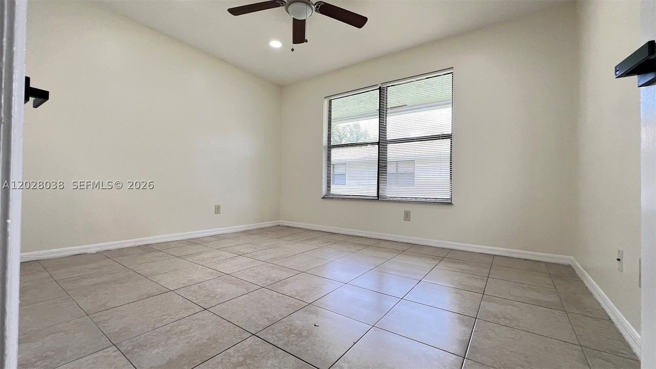 5914 Taylor St #1-2 - Photo 7 of 11