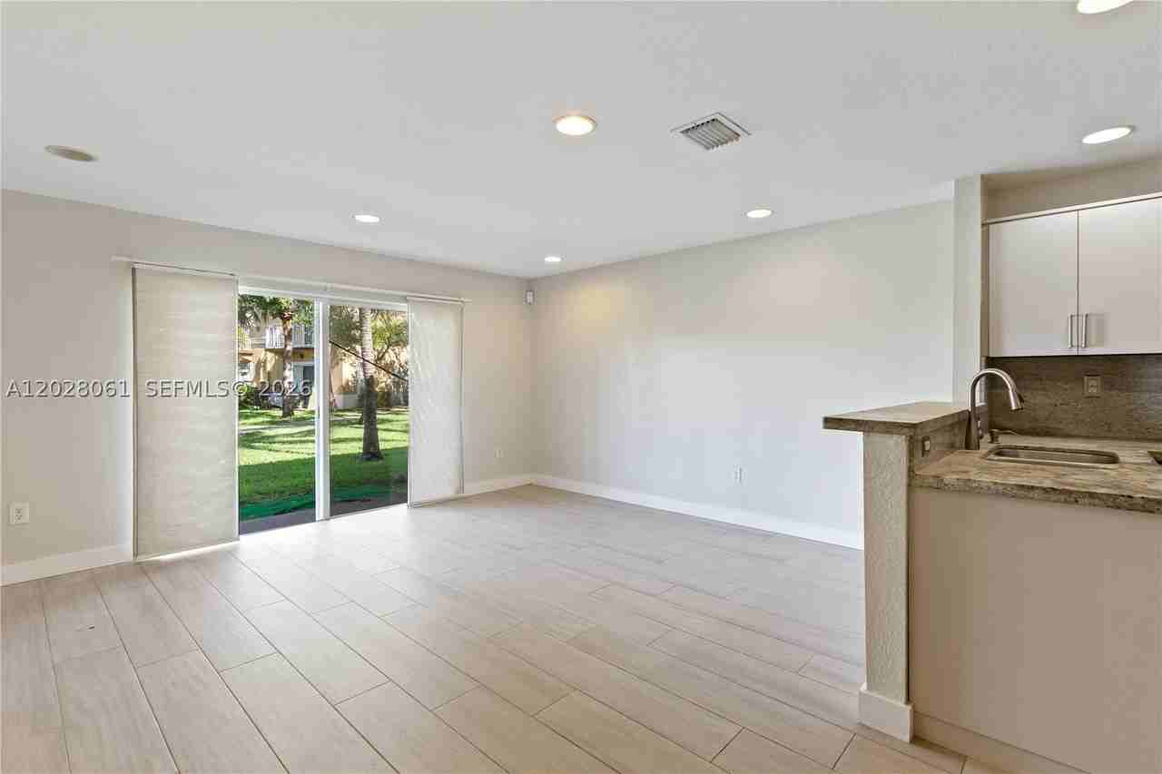 3126 Sw 128th Ave #157 - Photo 3 of 25