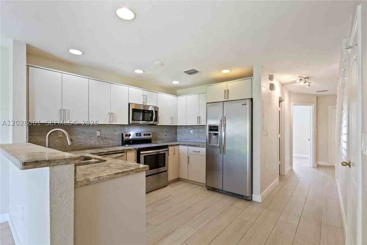 3126 Sw 128th Ave #157 - Photo 7 of 25