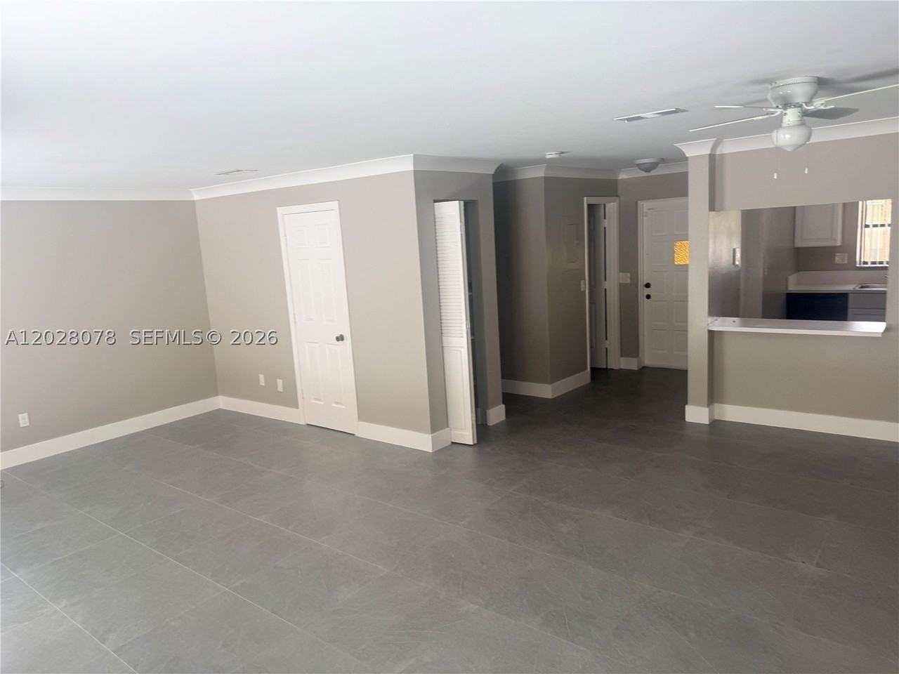 10787 Royal Palm Blvd #5 - Photo 3 of 37