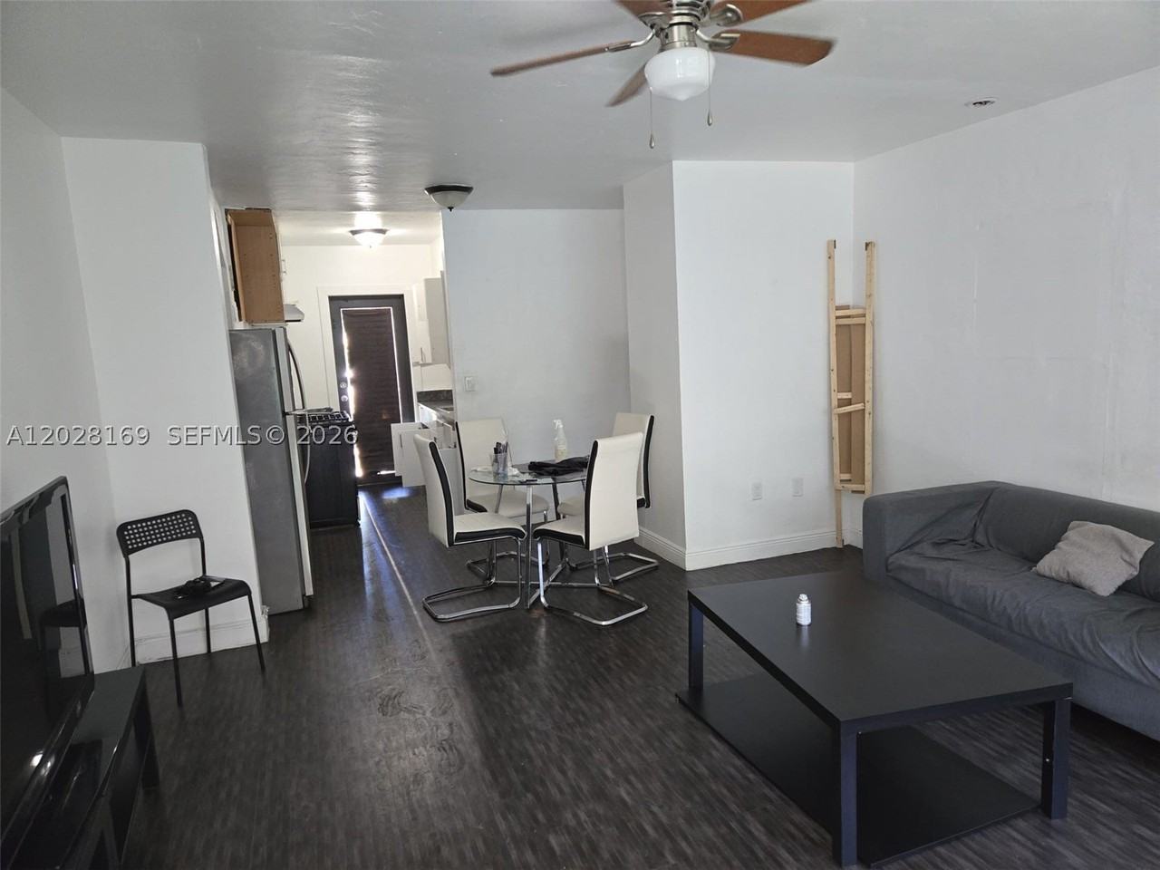 7035 Rue Granville #2