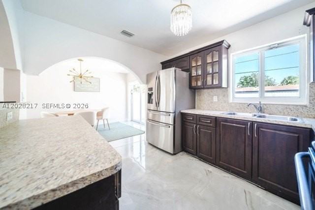 1720 Sw 64th Ter - Photo 4 of 11