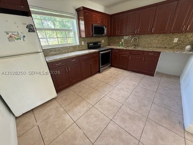1481 Ne 155th Ter #1481 - Photo 2 of 11
