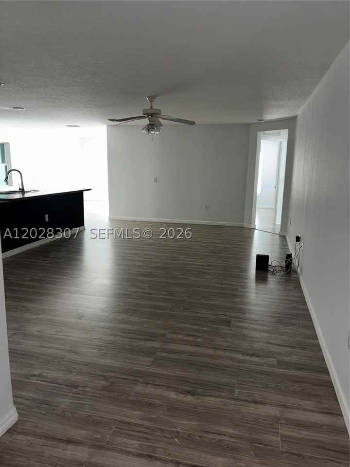 2650 De Groodt Rd Sw - Photo 3 of 14