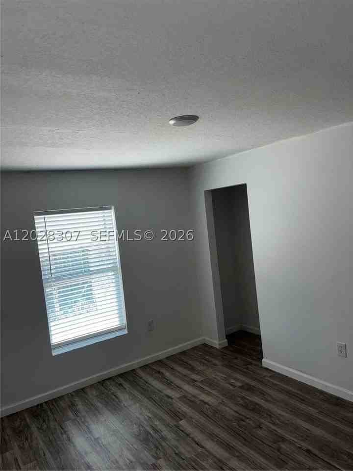 2650 De Groodt Rd Sw - Photo 4 of 14