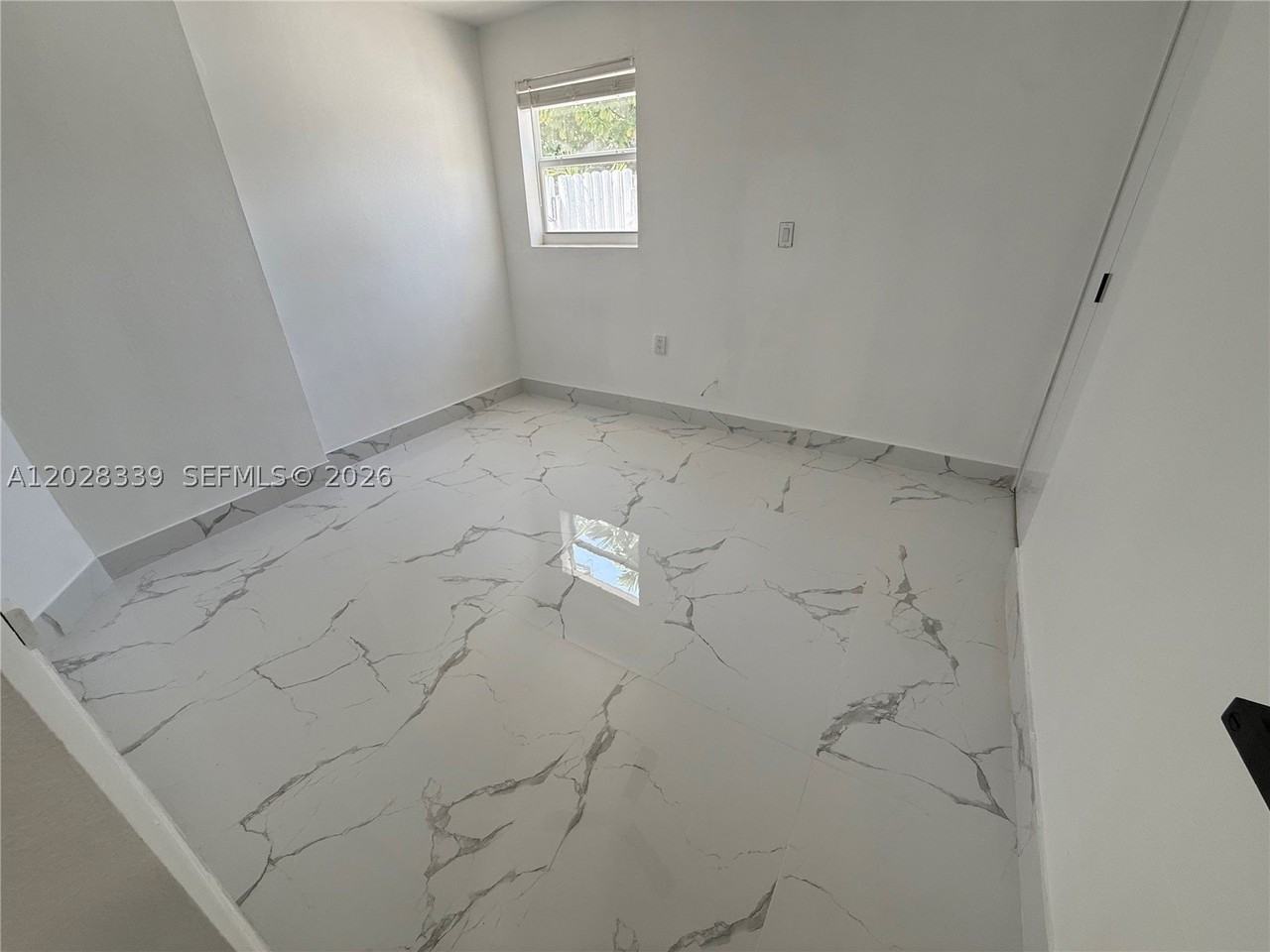 6520 W 8th Ln #2 - Photo 7 of 9