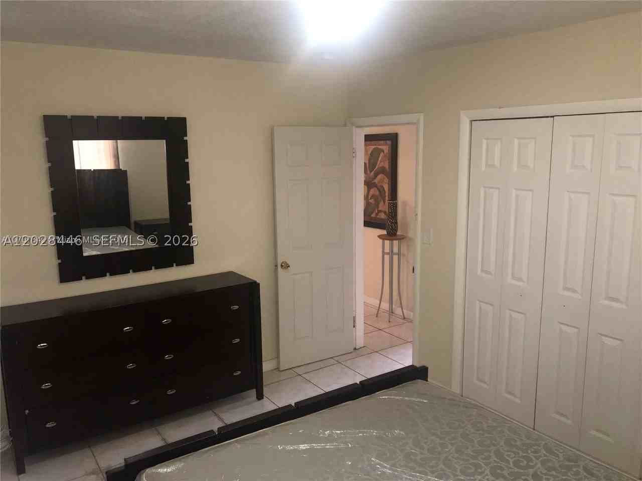 133 Nw 57th St #2 - Photo 2 of 4