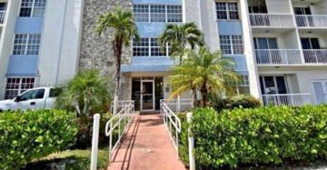 featured image of 3551 Sw 9th Ter #409
