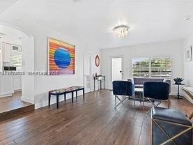 516 Sw 12th St - Photo 1 of 1