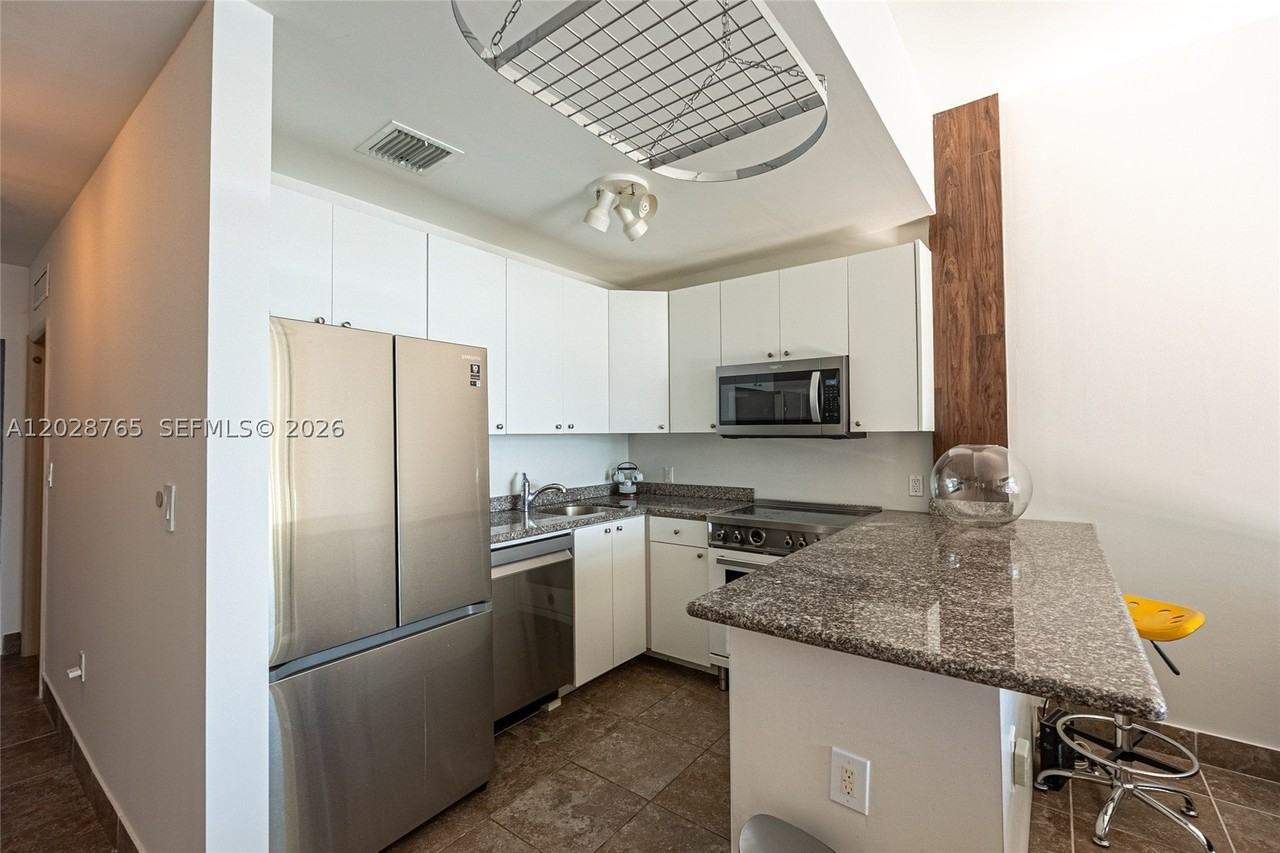 770 Ne 69th St #8F - Photo 7 of 39