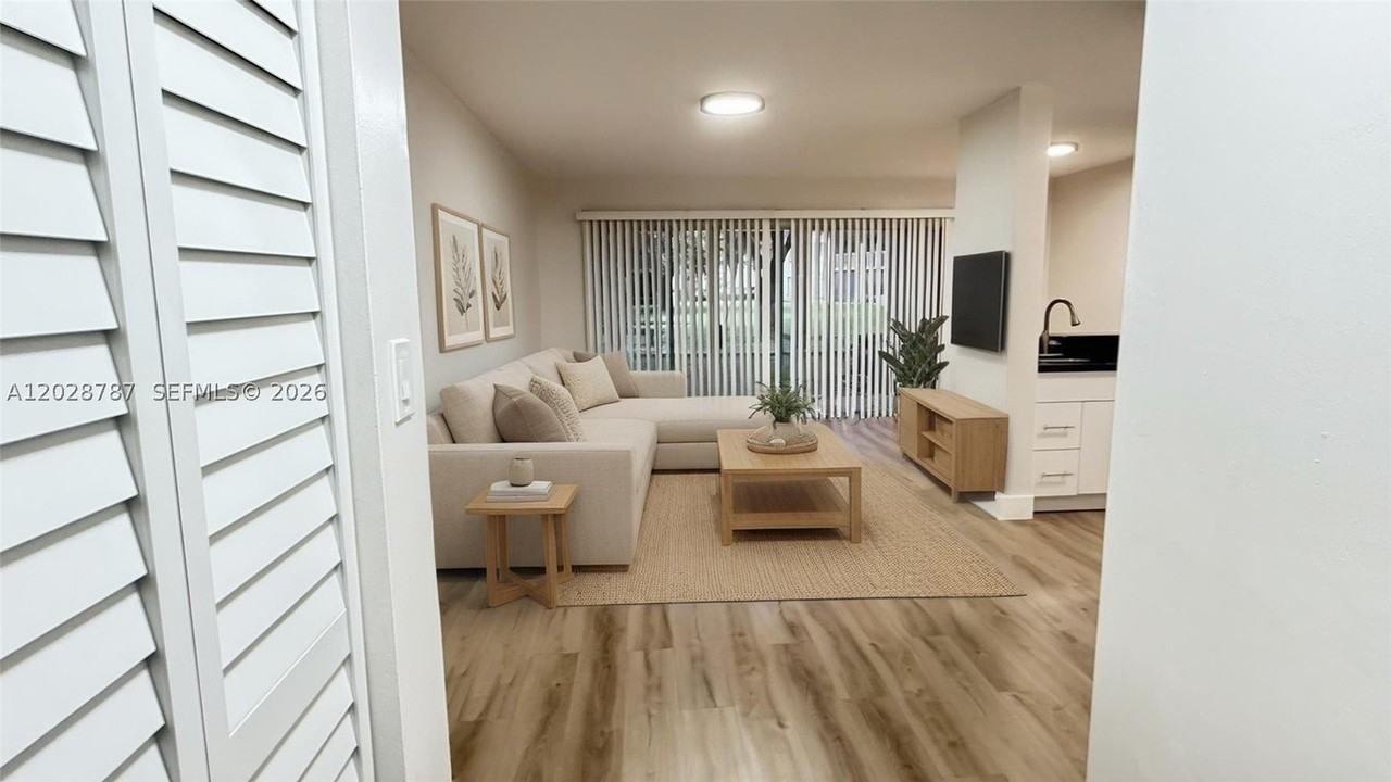 13965 Sw 91st Ter #13965 - Photo 6 of 41