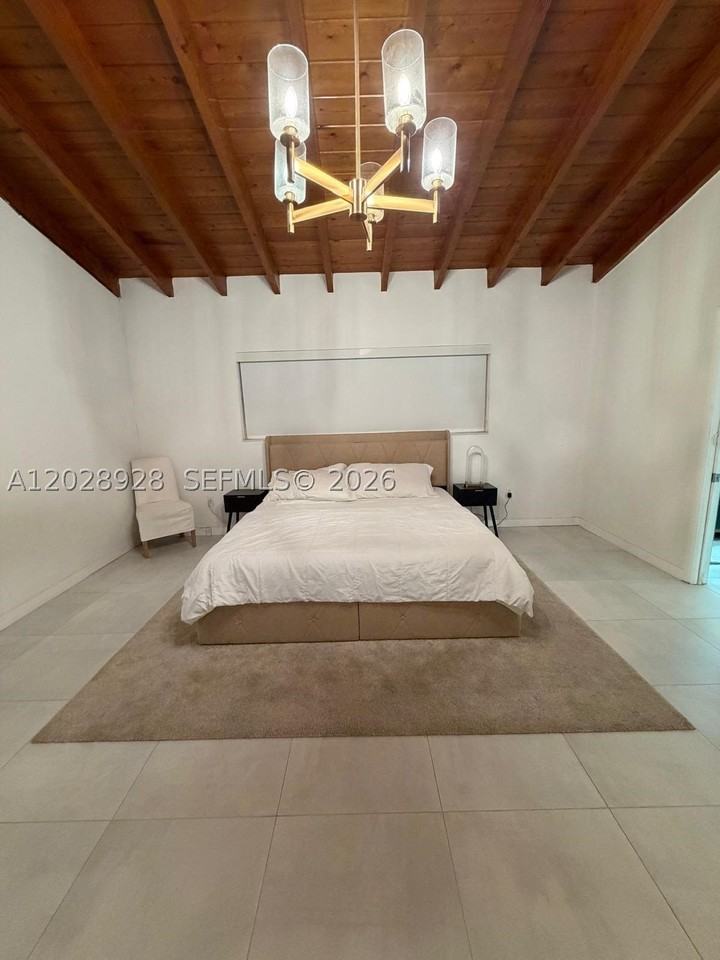 3600 Sw 26th St - Photo 5 of 16