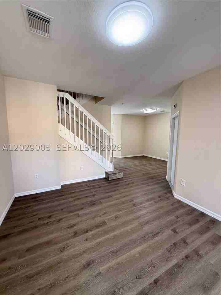 8528 Sw 166th Pl #8528 - Photo 5 of 27
