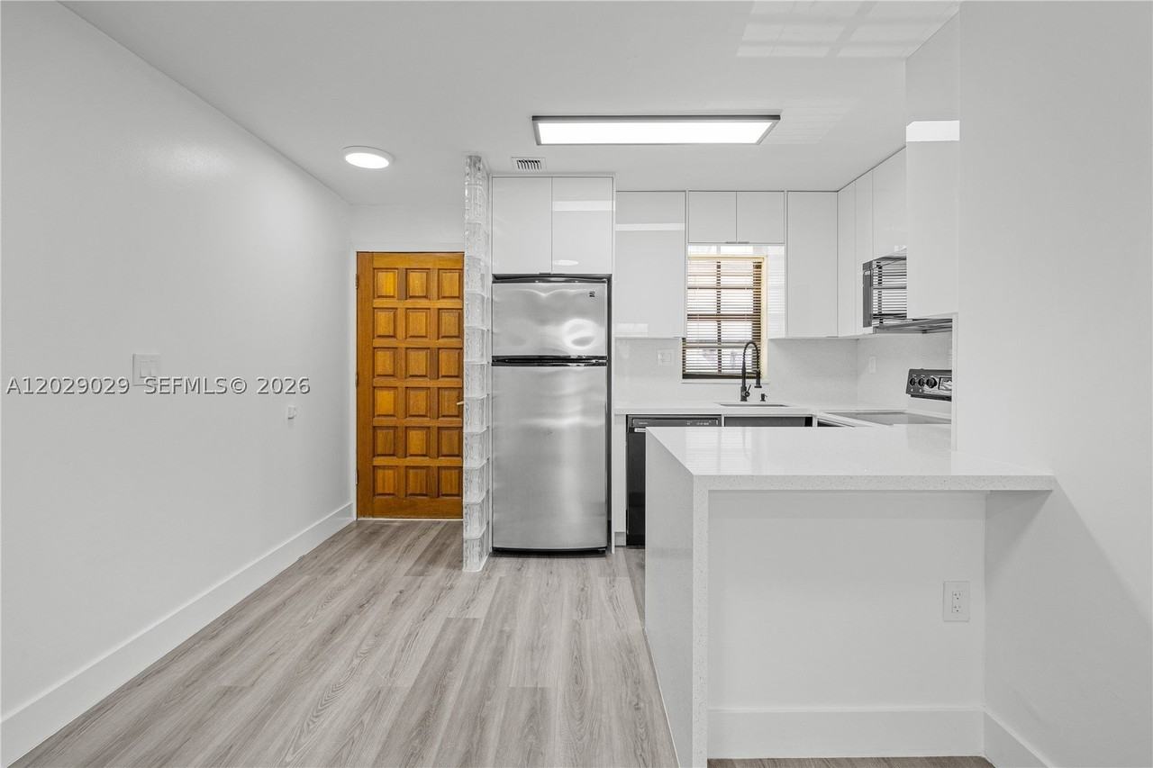 12035 Sw 18th St #9-48 - Photo 6 of 26
