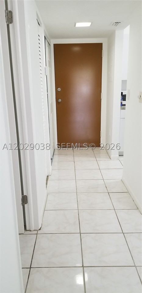 14201 N Kendall Dr #212D - Photo 7 of 50