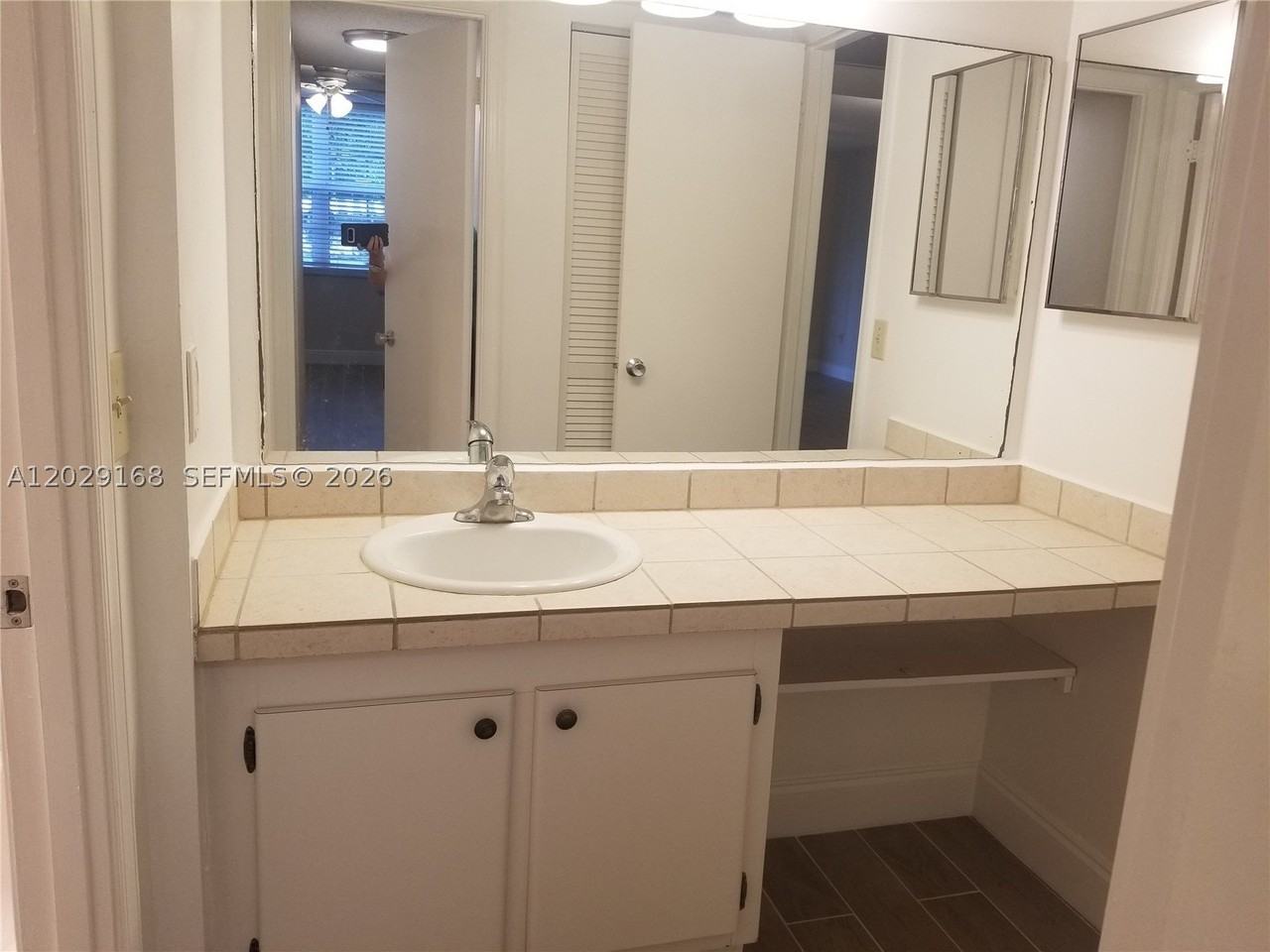9410 Poinciana Pl #101 - Photo 6 of 12