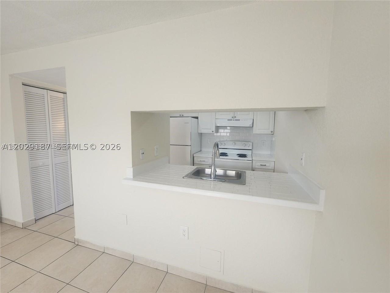 19600 Sw 110th Ct #209 - Photo 4 of 21
