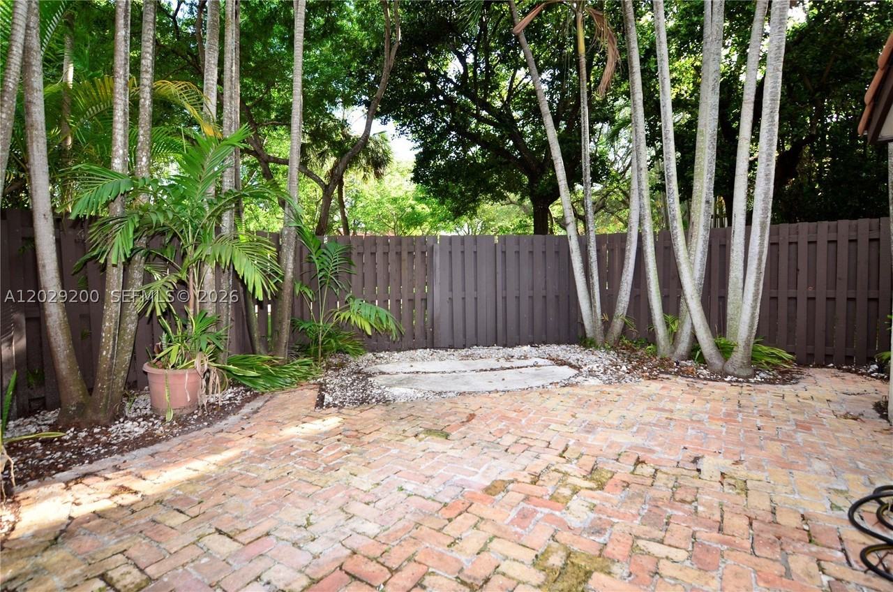 13224 Sw 111th Ter #5-3 - Photo 2 of 20