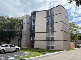 7075 Nw 186th St #C507 - Photo 1 of 1