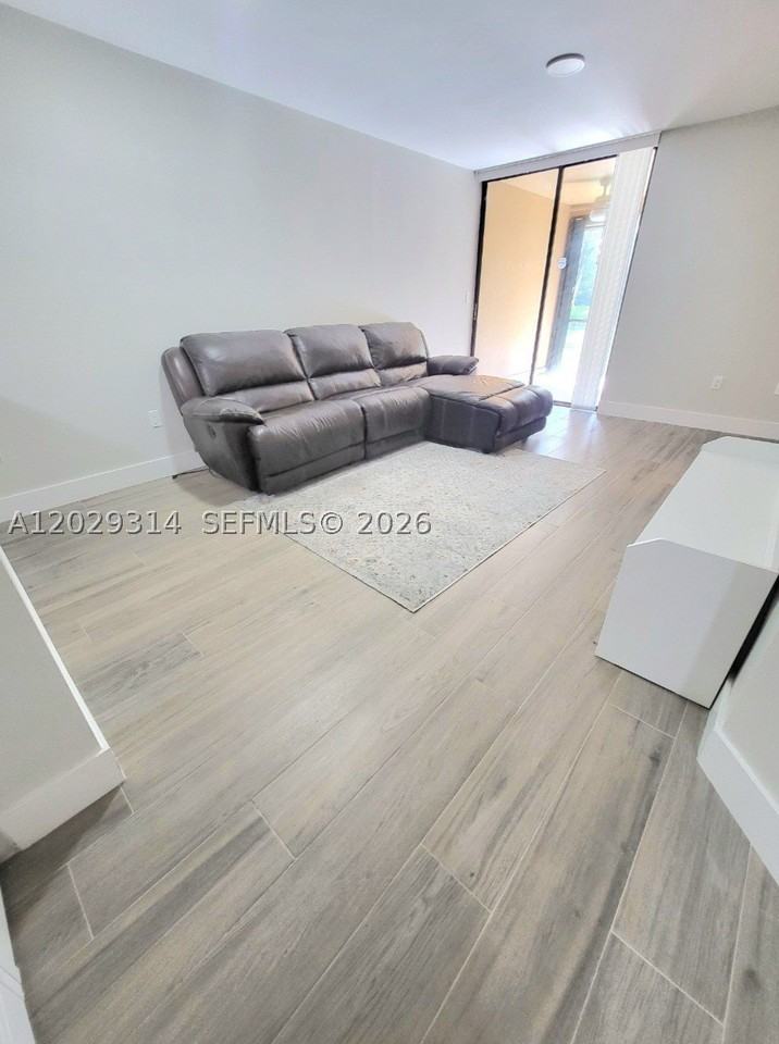 15495 Miami Lakeway N #105-4 - Photo 4 of 23
