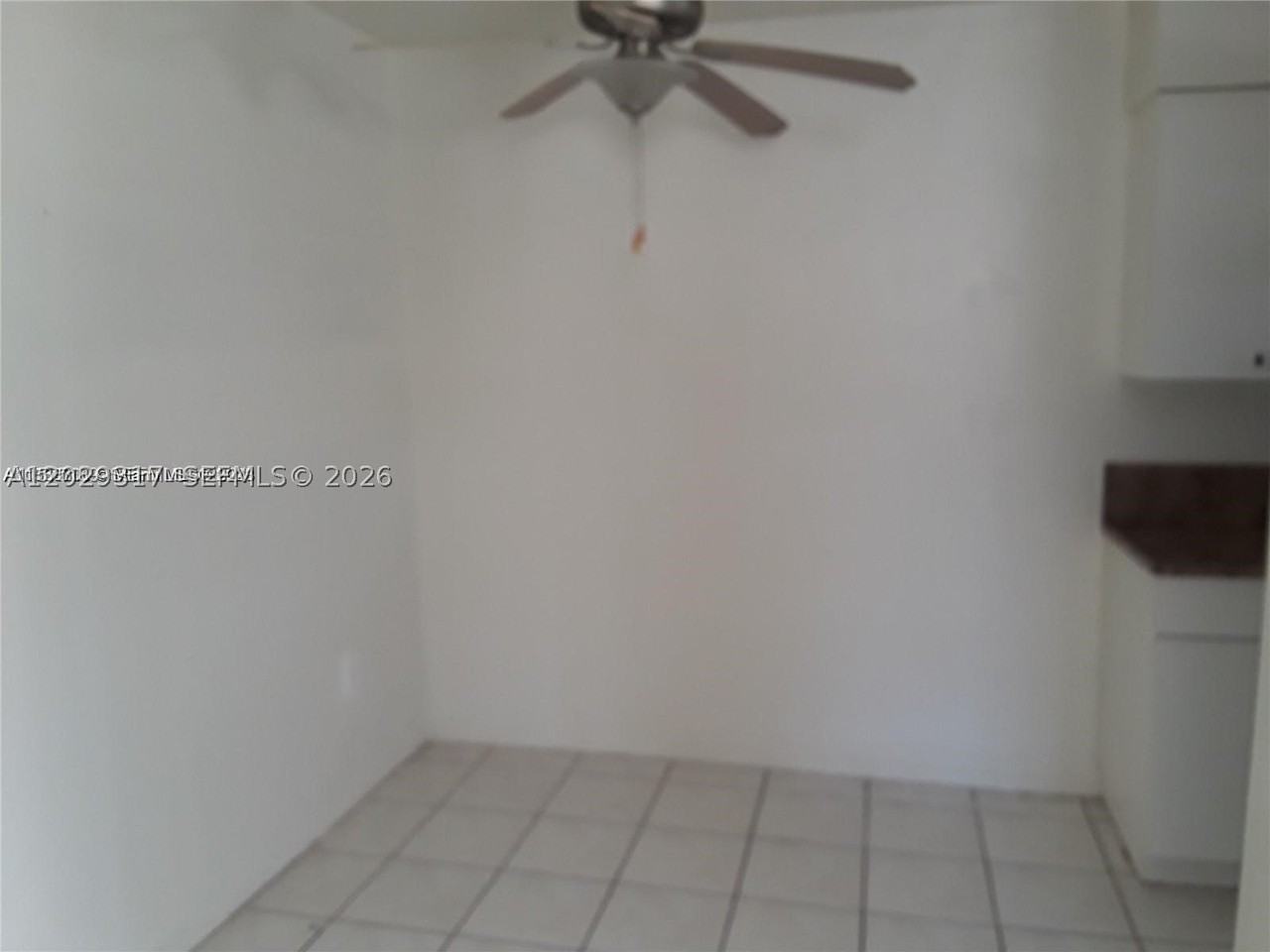 236 Madeira Ave #6 - Photo 5 of 7