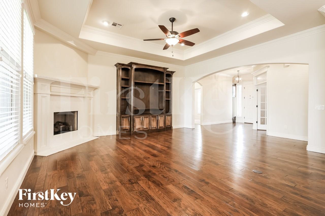 11545 Sw 55th St - Photo 3 of 16