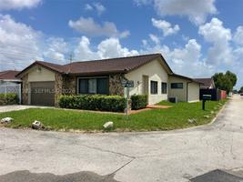 featured image of 1727 Sw 136th Pl