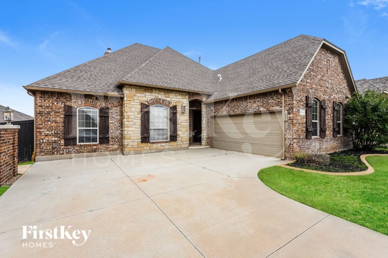 1433 Switchgrass Rd - Photo 2 of 16