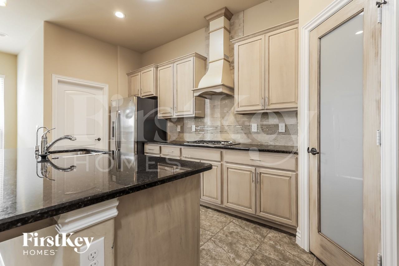 1433 Switchgrass Rd - Photo 6 of 16