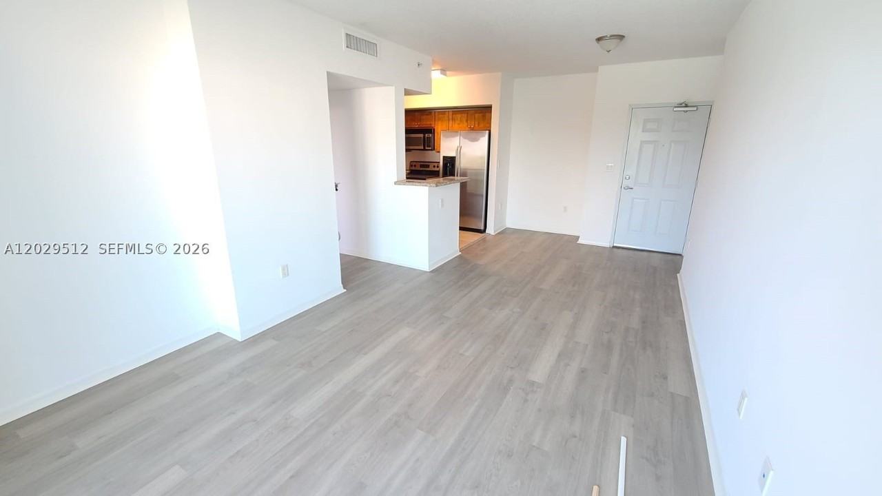1723 Sw 2nd Ave #509 - Photo 4 of 25