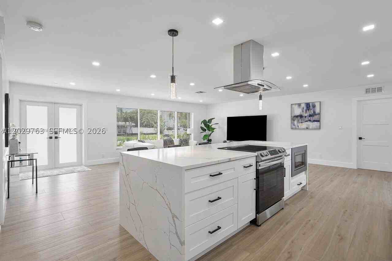 6991 Ne 7th Ave #0 - Photo 7 of 40