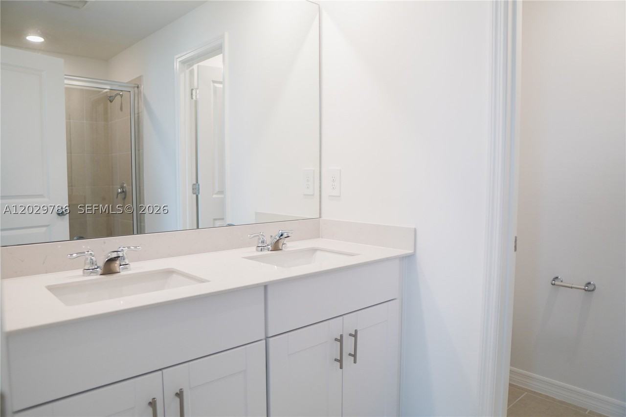 17499 Monte Isola Way #17499 - Photo 6 of 13