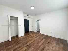 321 Sw 9th Ave #4 - Photo 1 of 1