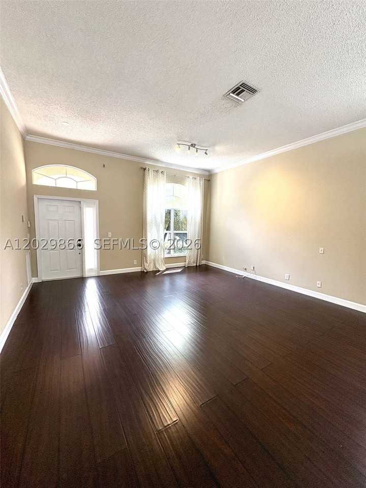 13231 Nw 12th St - Photo 7 of 48