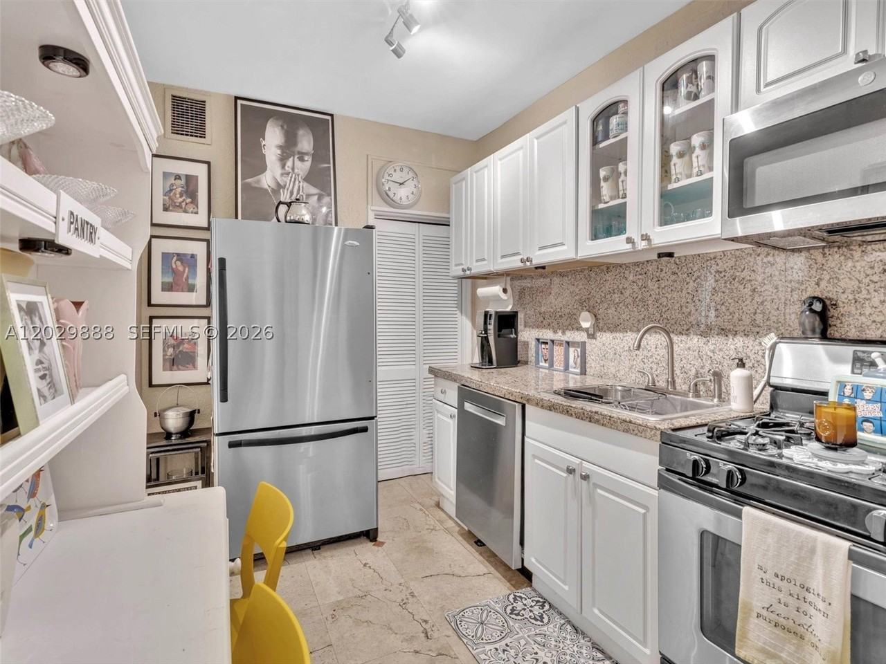 928 Euclid Ave #2 - Photo 7 of 22