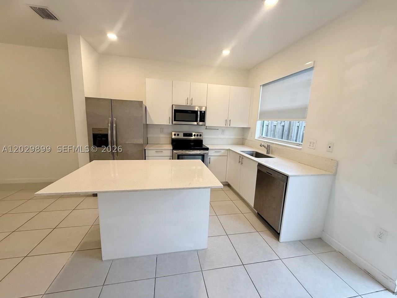 16302 Sw 291st St #16302 - Photo 5 of 18