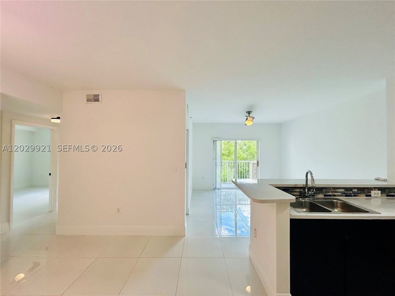 11040 Sw 196th St #412 - Photo 3 of 50