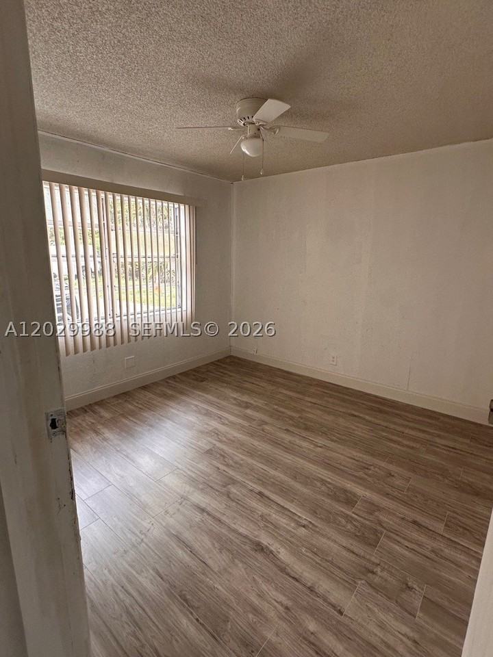 5950 Nw 25th Pl #233 - Photo 7 of 27