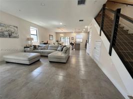 featured image of 10455 Nw 82nd St #1