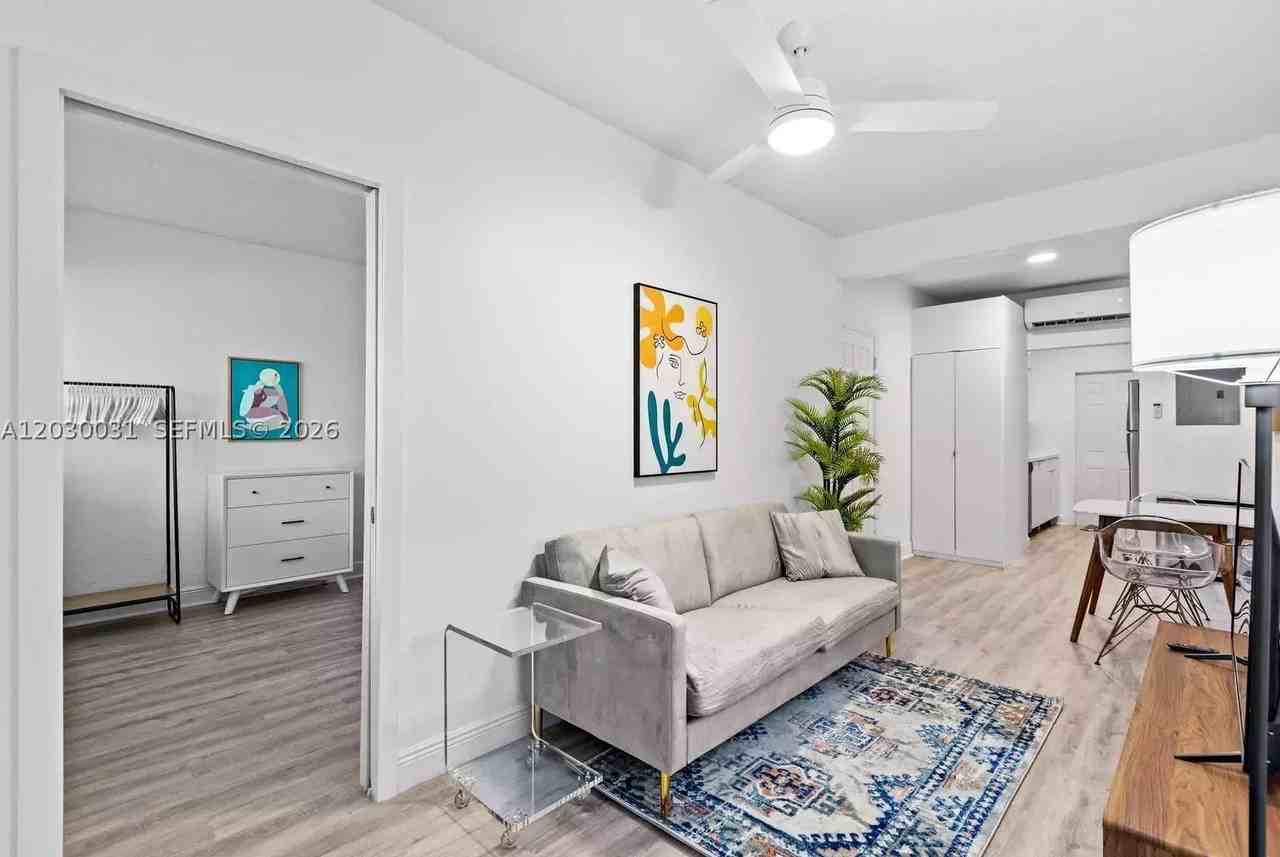7325 Carlyle Ave #2 - Photo 4 of 16
