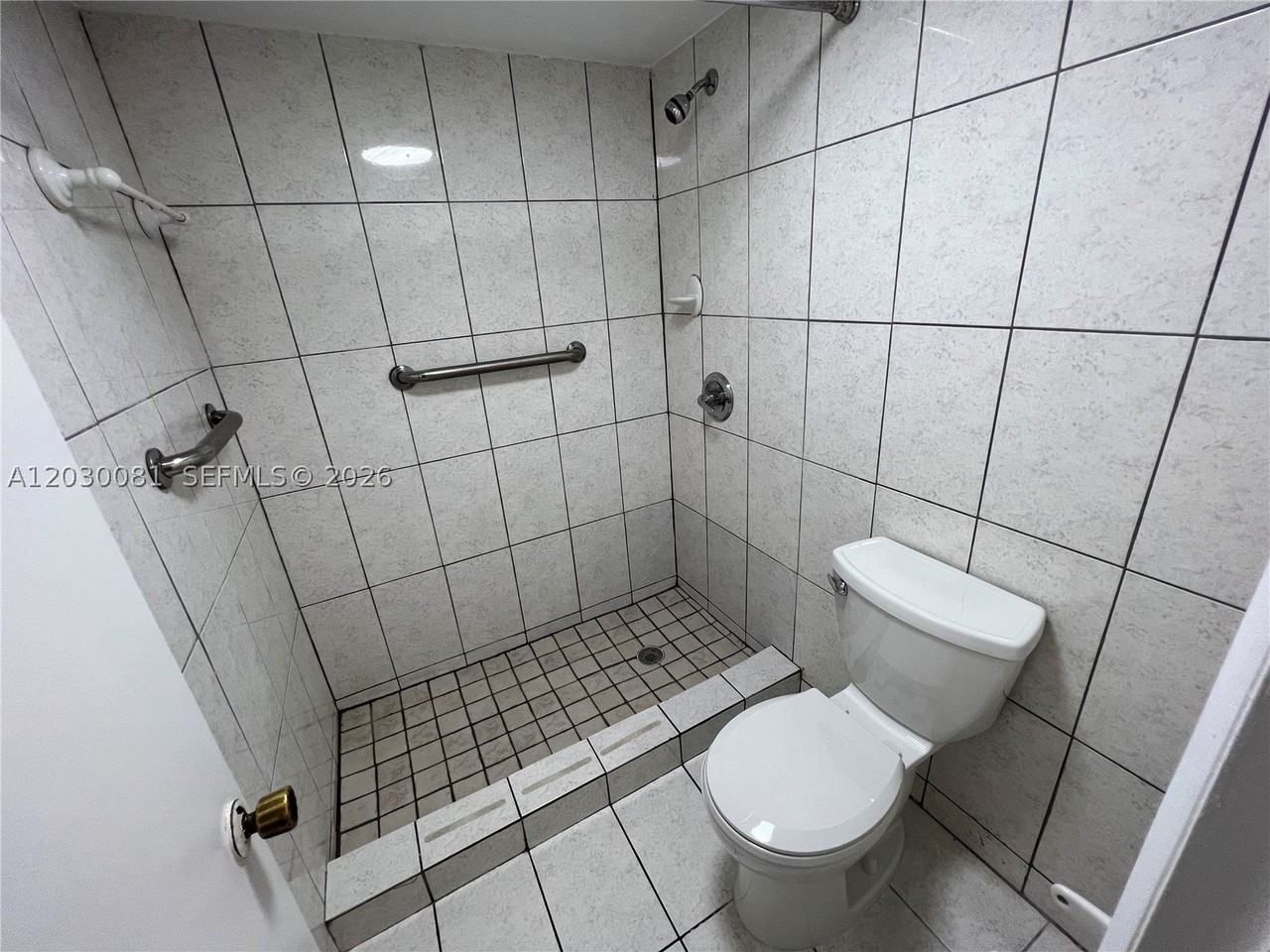 17890 W Dixie Hwy 502 Hwy #502 - Photo 7 of 20