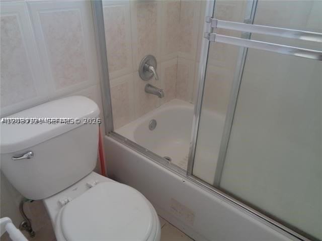 16150 Ne 21st Ave #6 - Photo 6 of 9