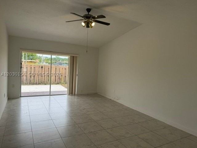 11206 Sw 125th Pl #11206 - Photo 4 of 15