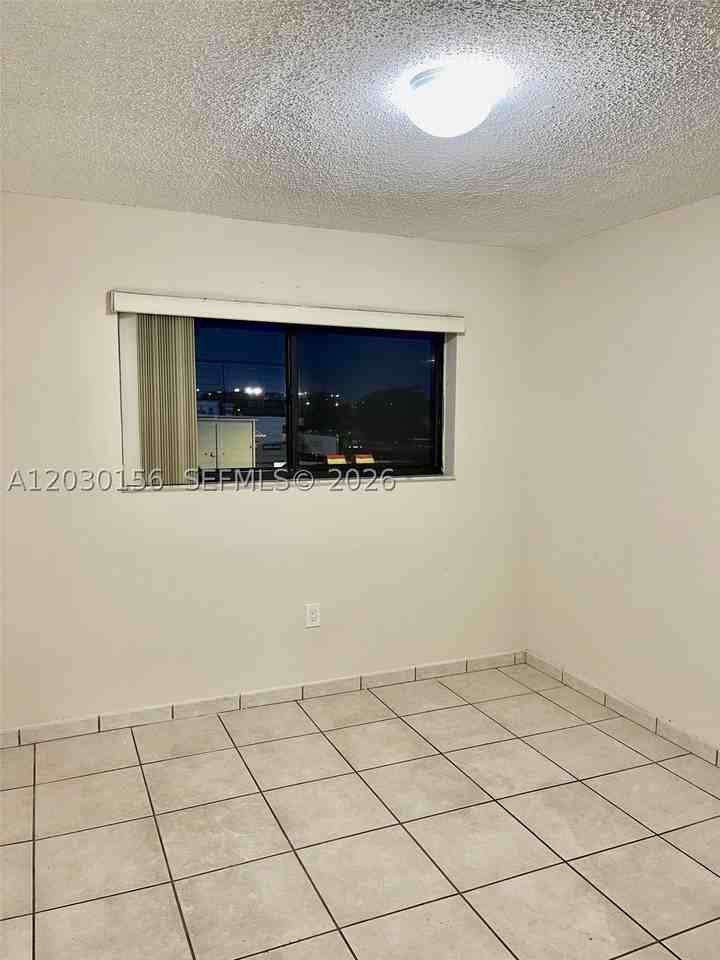 5825 W 25th Ct #311 - Photo 7 of 20