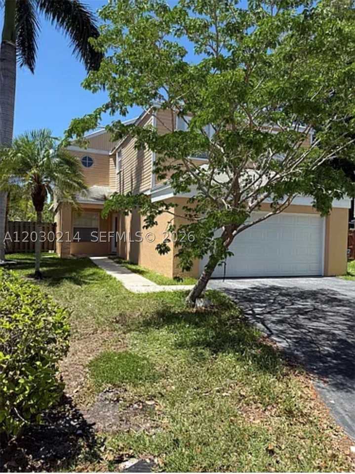 127 Sw 159th Way #127 - Photo 2 of 50