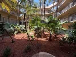 featured image of 8625 Nw 8th St #420