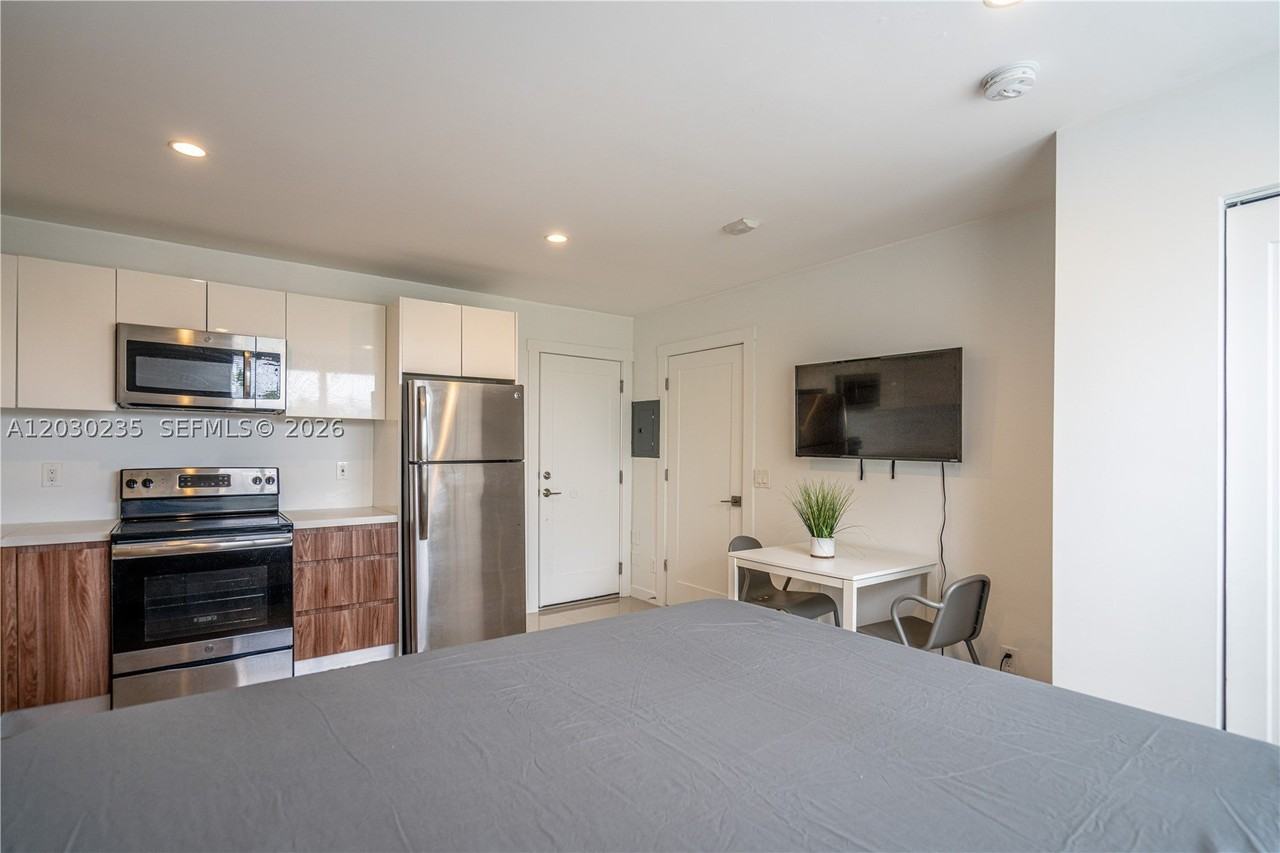 924 Marseille Dr #26 - Photo 4 of 5